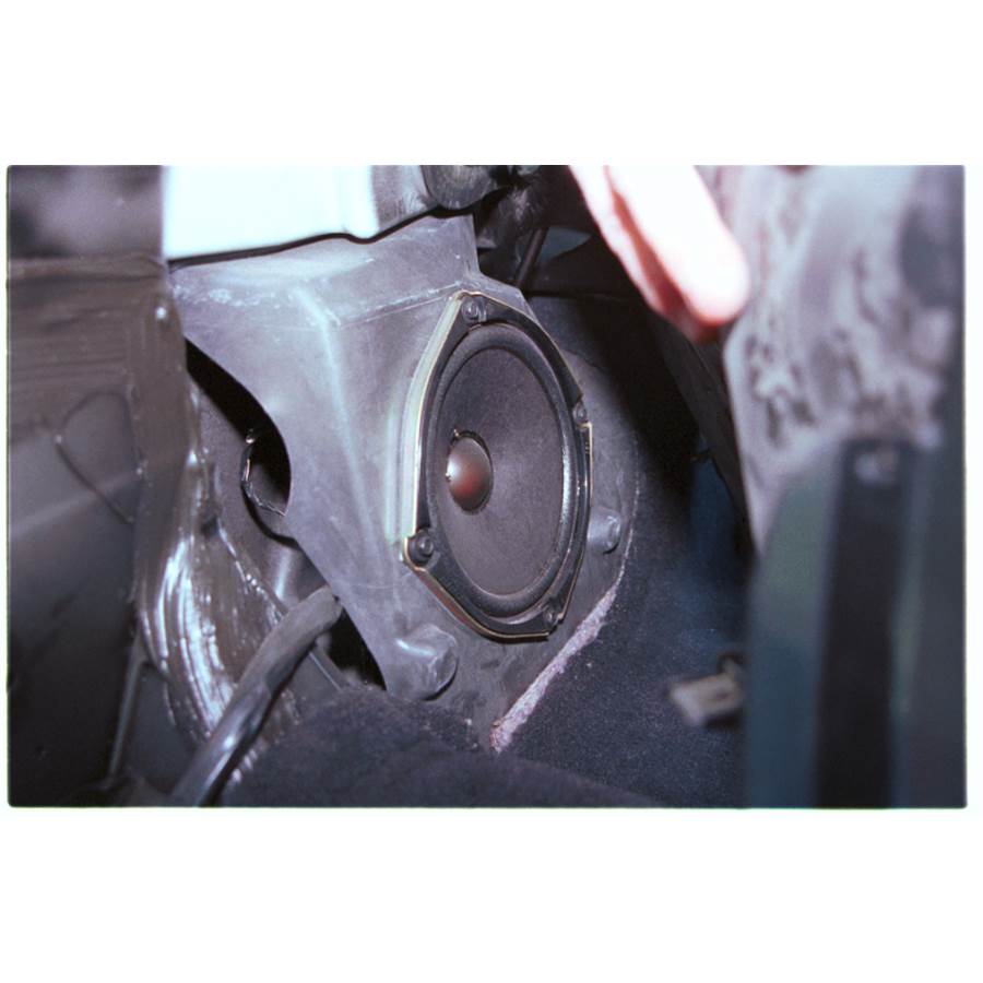2001 Chevrolet Corvette Mid-rear speaker