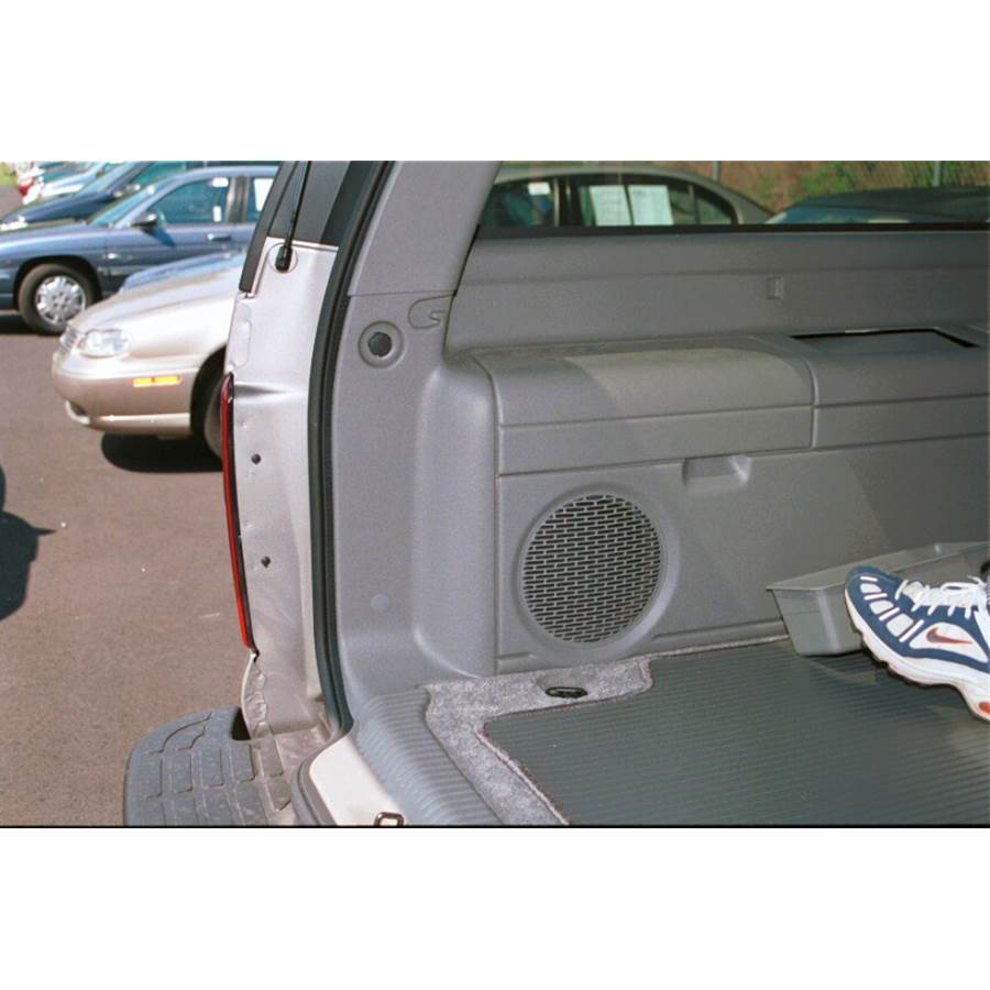 2001 Chevrolet Suburban Far-rear side speaker location
