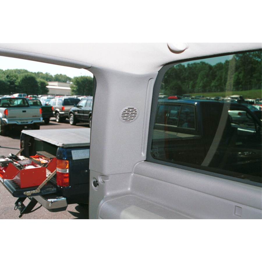 2001 Chevrolet Suburban Rear pillar speaker location