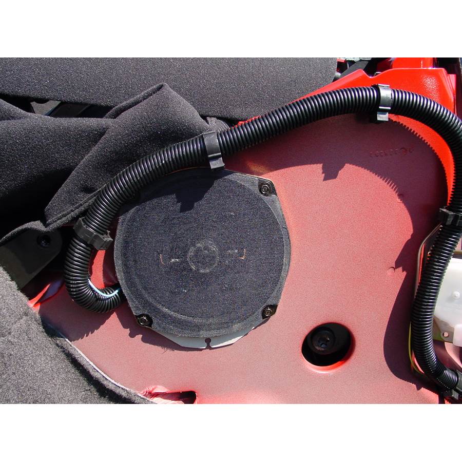 2001 Chevrolet Camaro Mid-rear speaker