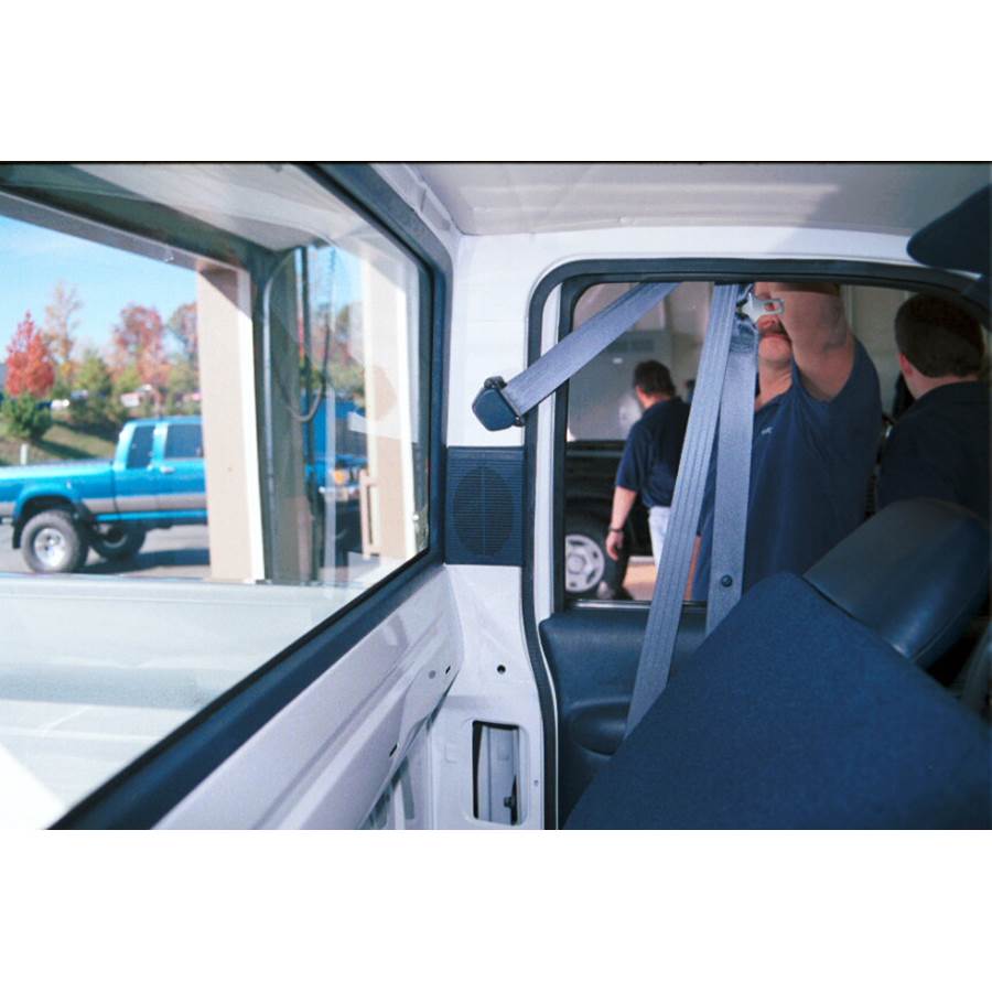 1995 Chevrolet C Series Rear pillar speaker location