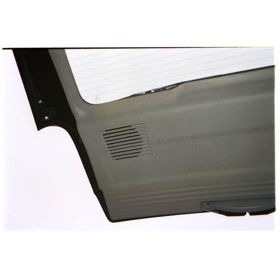 1997 Chevrolet Venture Tail door speaker location