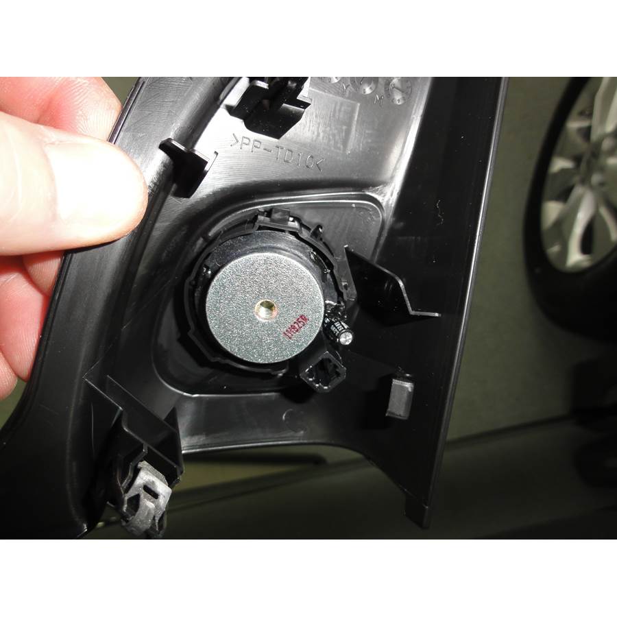 2014 Honda CRV Front door tweeter