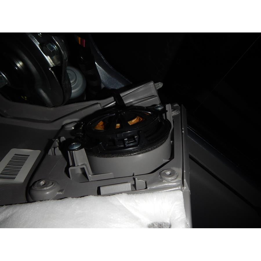 2011 Honda Odyssey Rear pillar speaker