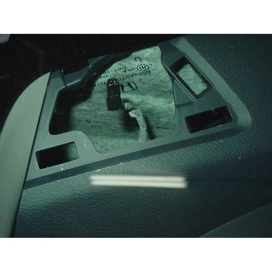 2014 Honda Insight Dash speaker removed