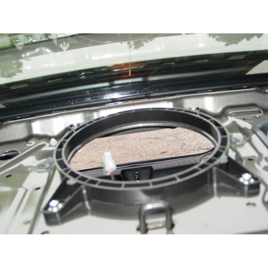 2007 Honda Civic Rear deck center speaker removed