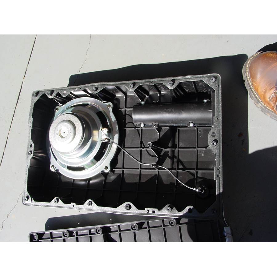 2013 Honda Ridgeline Rear cab speaker