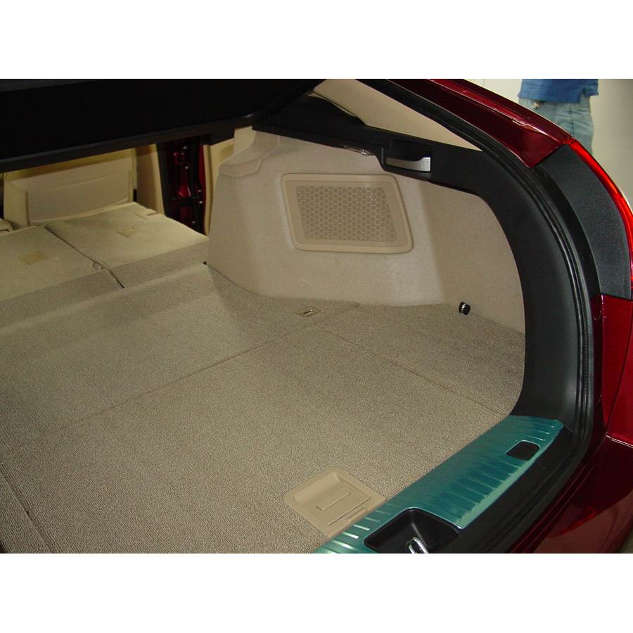 2015 Honda Crosstour Far-rear side speaker location