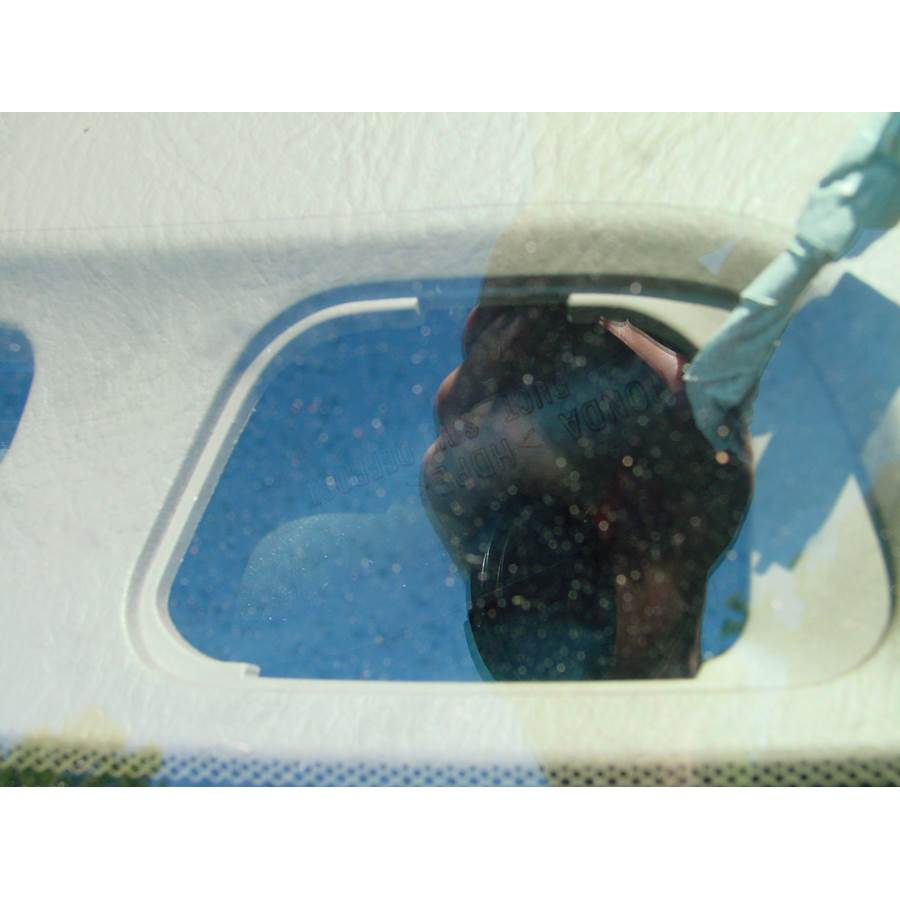 2005 Honda Pilot Dash speaker removed