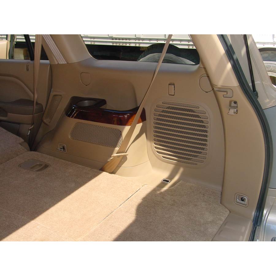 2007 Honda Pilot Far-rear side speaker location