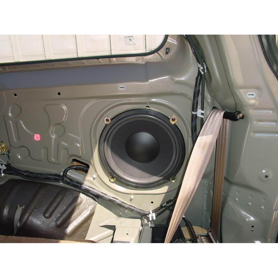 2004 Honda Pilot Far-rear side speaker