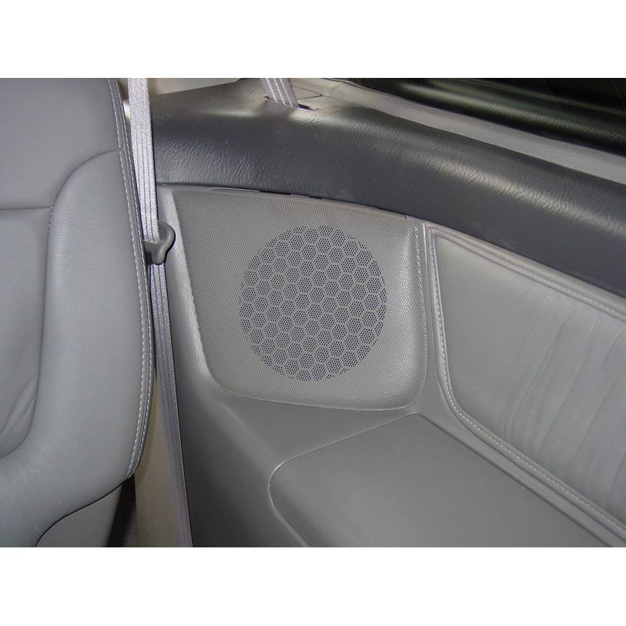 2002 Honda Odyssey Mid-rear speaker location