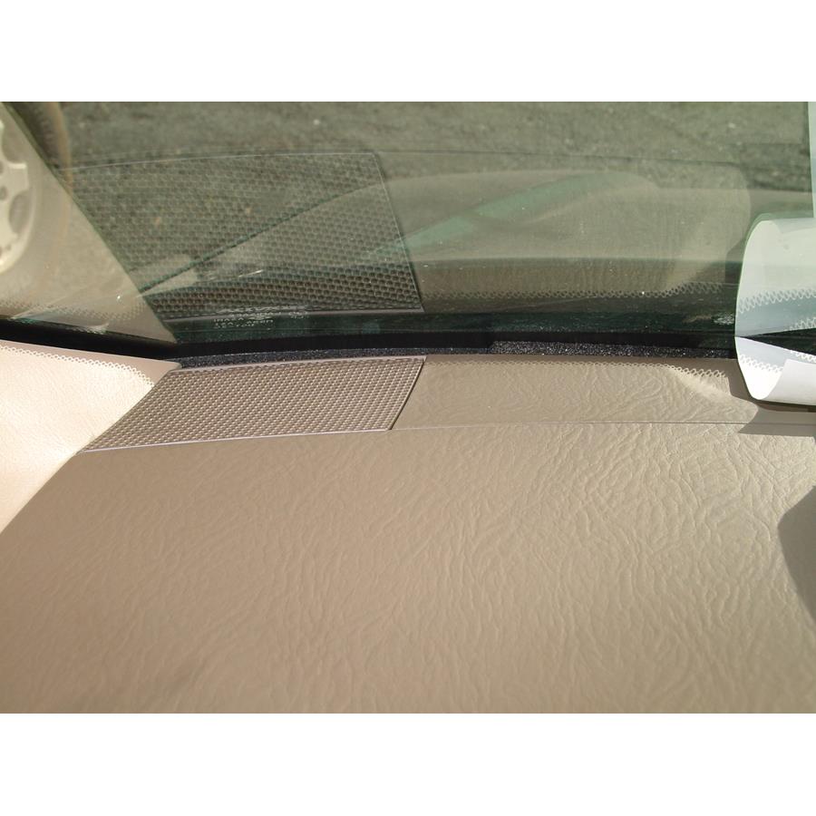 2004 Honda CRV EX Dash speaker location