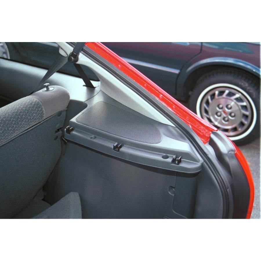 1996 Honda Civic Side panel speaker location
