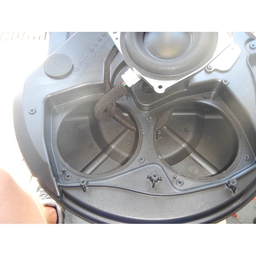 2014 Nissan Rogue Under cargo floor speaker removed