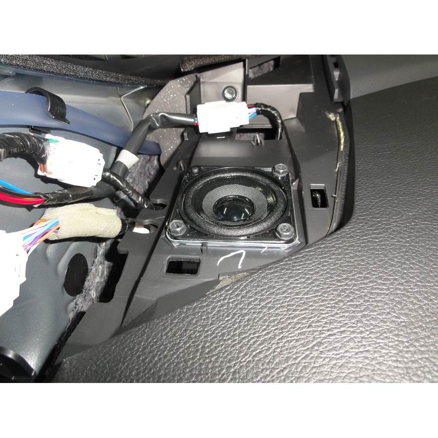 2015 Nissan Quest Dash speaker