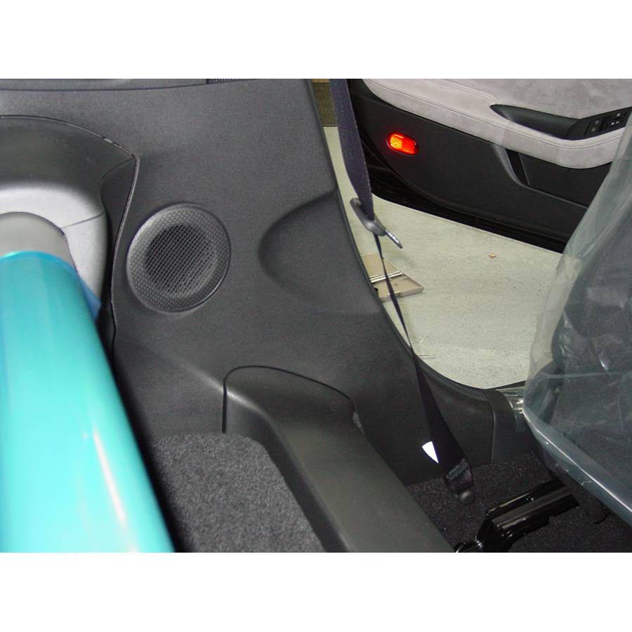 2009 Nissan 370Z Rear cab speaker location