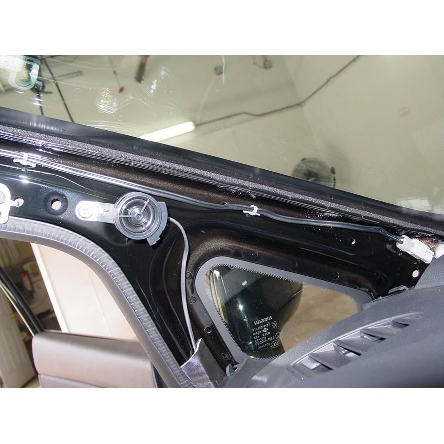 2011 Nissan Versa Front pillar speaker