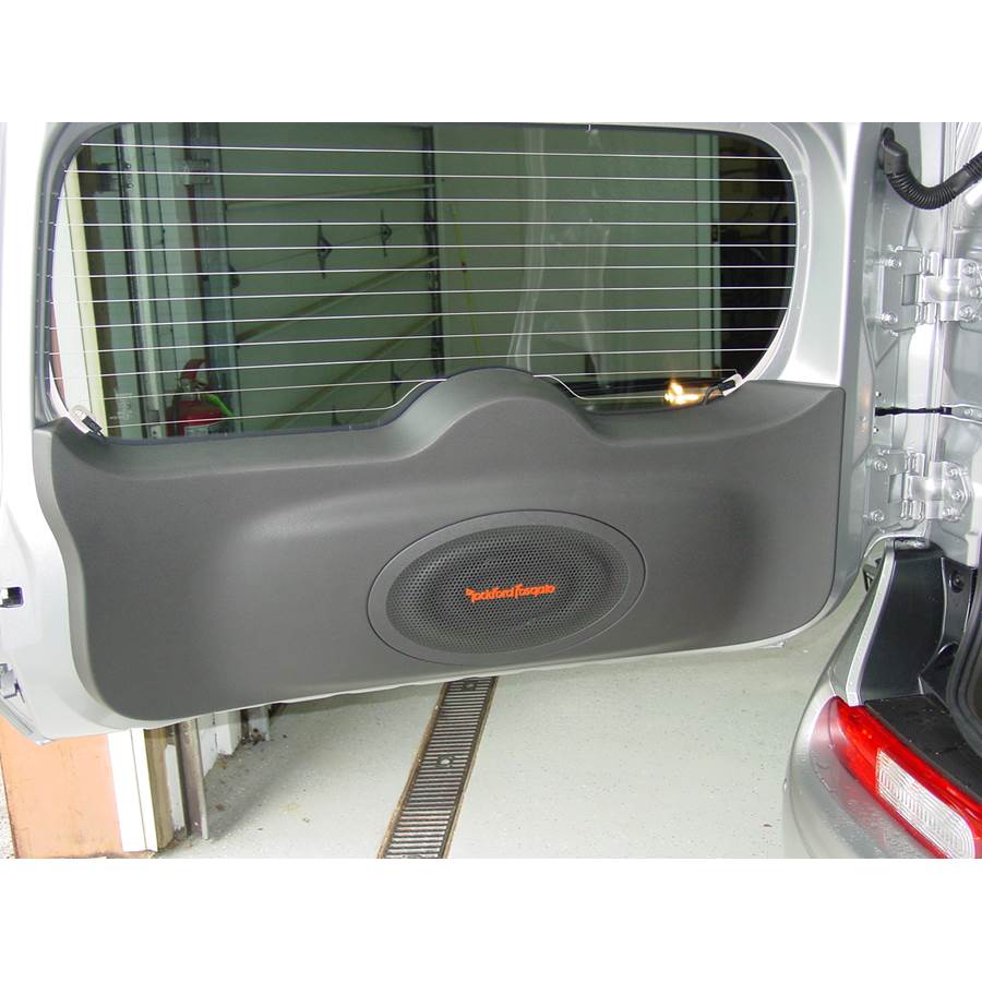 2009 Nissan Cube Tail door speaker location