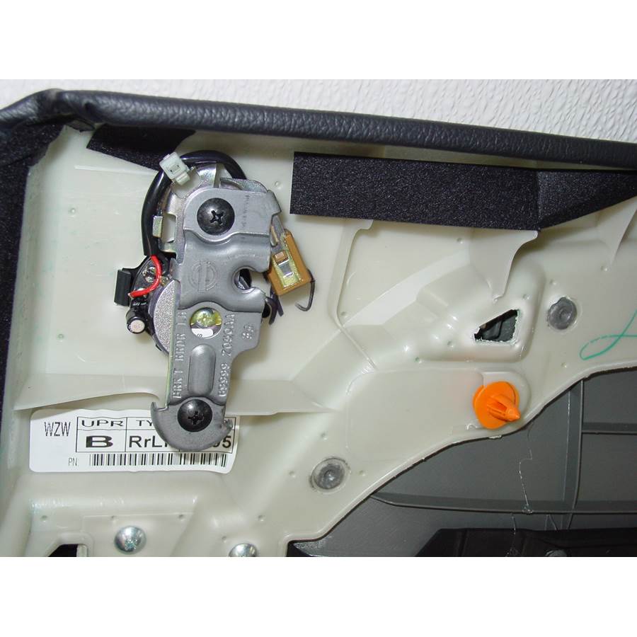 2014 Nissan Armada Rear door tweeter