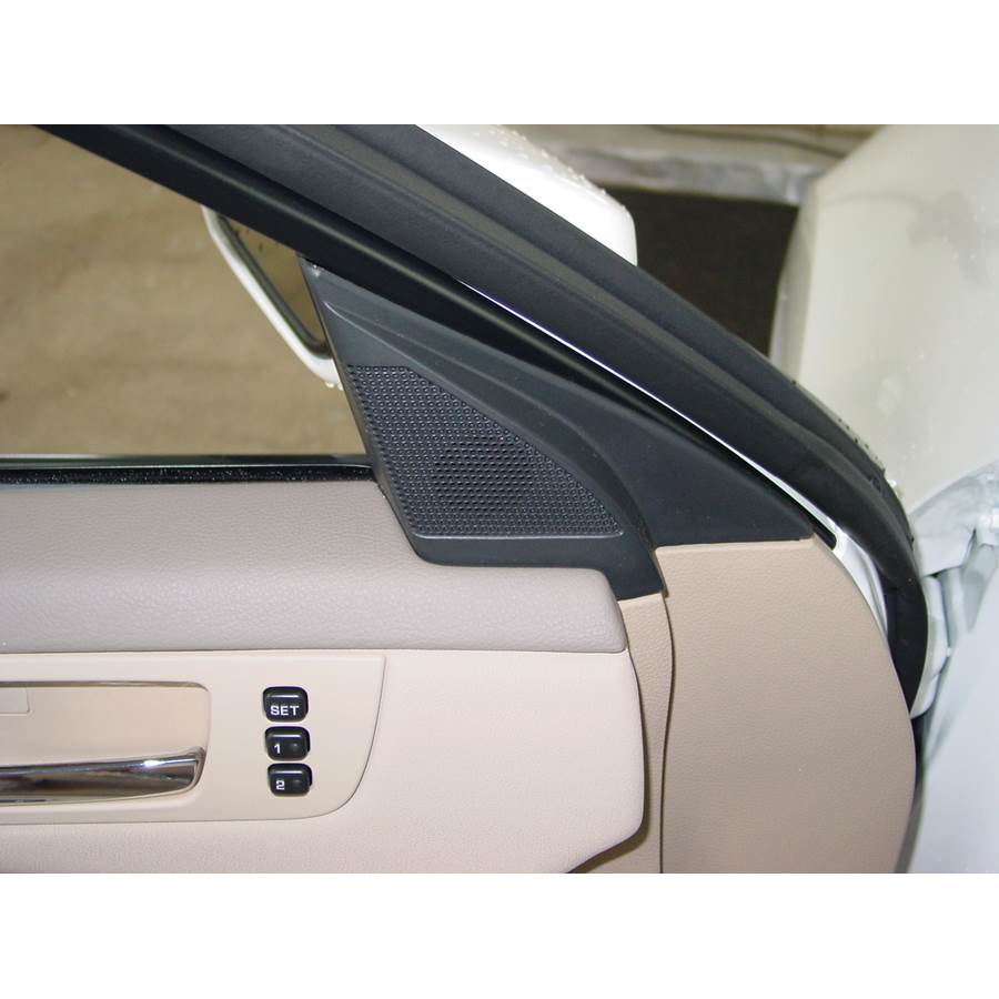 2008 Nissan Maxima Front door tweeter location