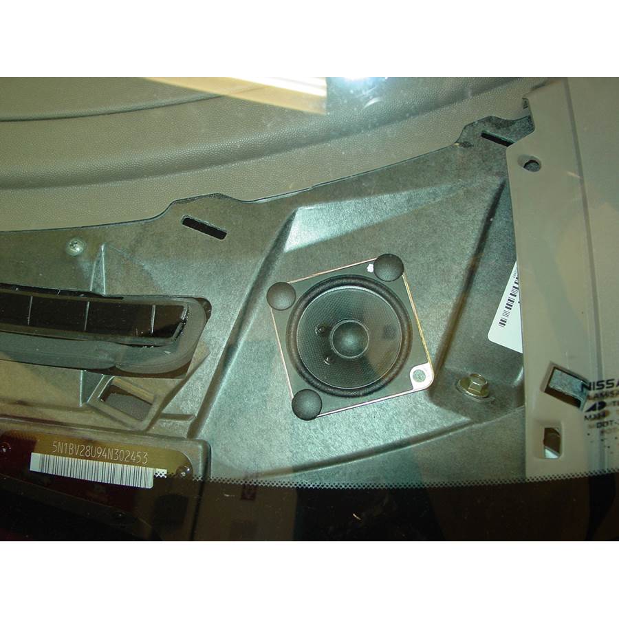 2004 Nissan Quest Dash speaker