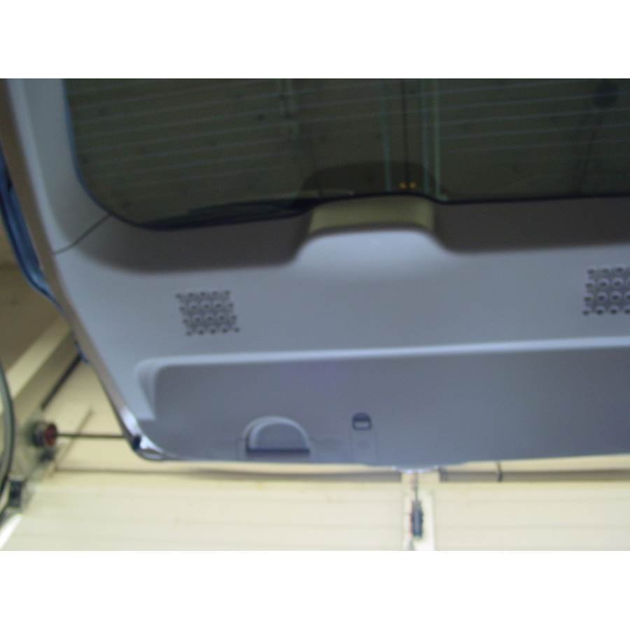 2006 Nissan Quest Tail door speaker location