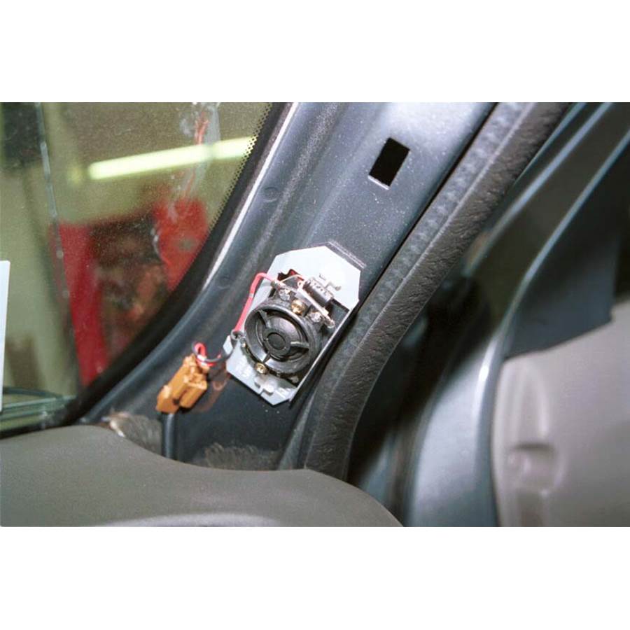 2005 Nissan Sentra Front pillar speaker