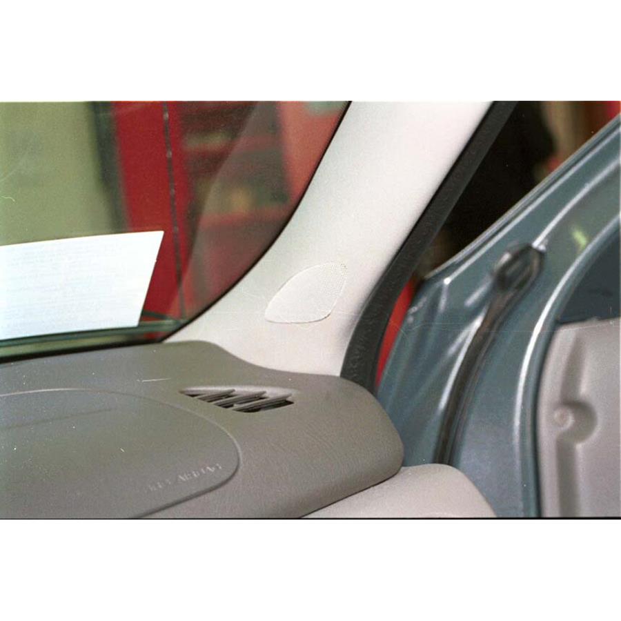 2006 Nissan Sentra Front pillar speaker location