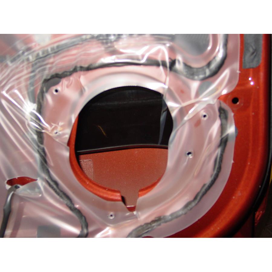2007 Nissan Armada Rear door woofer removed