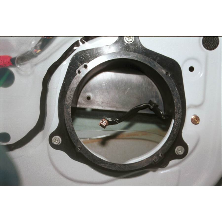 1998 Nissan Altima Front door woofer removed