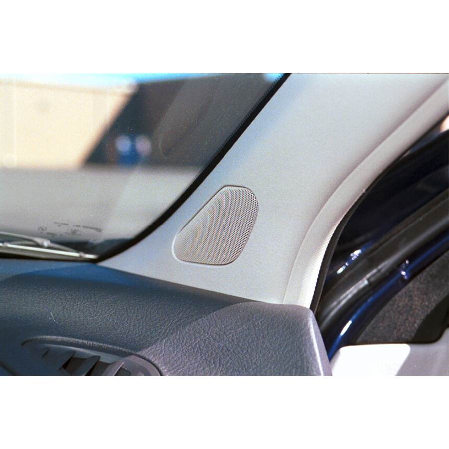 1996 Nissan Altima Front pillar speaker location