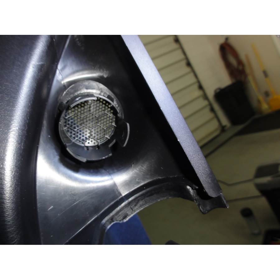 2015 Dodge Durango Front door tweeter removed