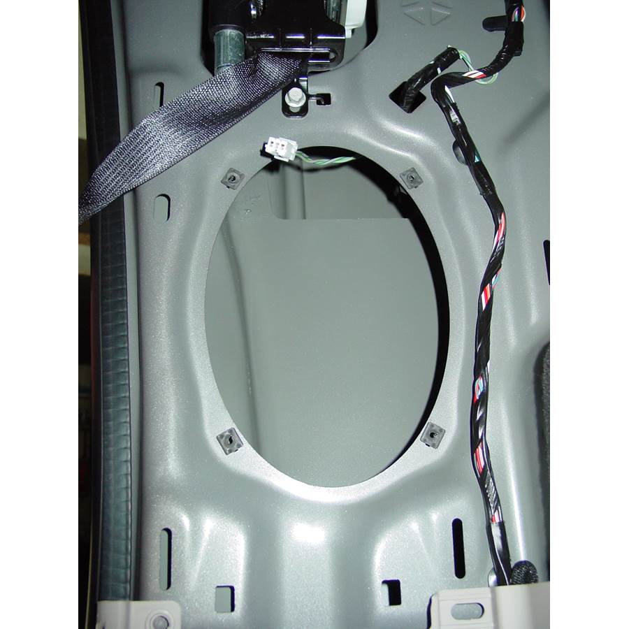 2014 Ram 3500 Rear cab speaker removed