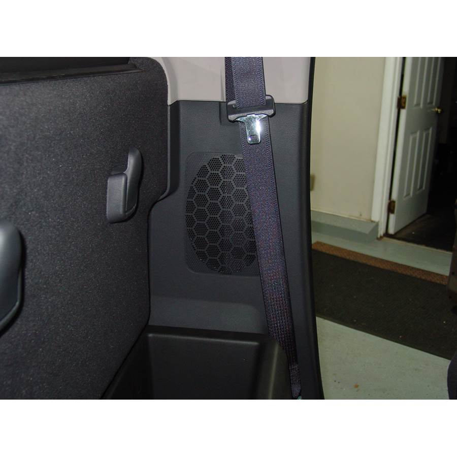 2015 Ram 2500 Rear cab speaker location