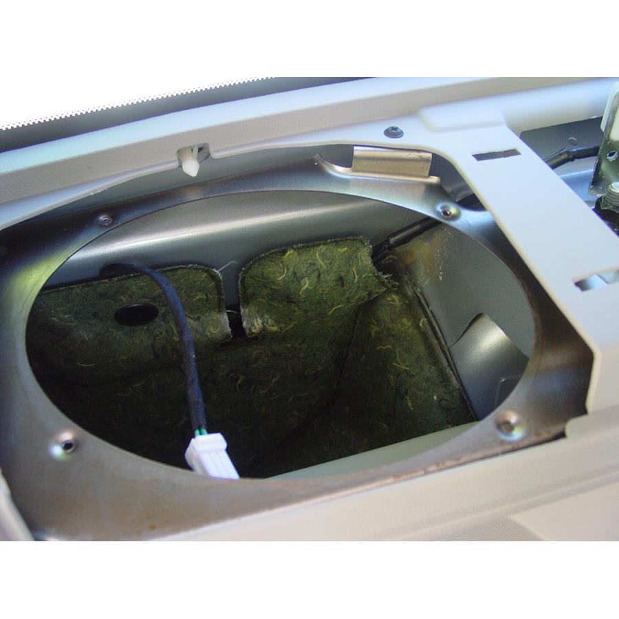 2008 Dodge Magnum Side panel speaker removed