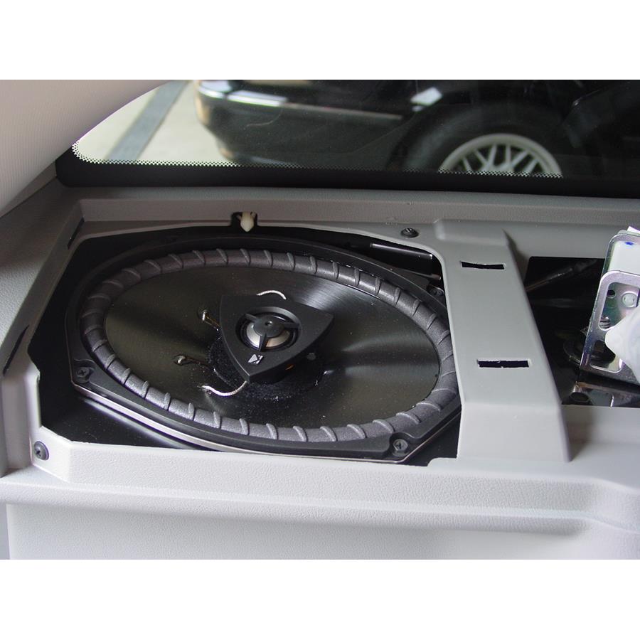 2008 Dodge Magnum Side panel speaker