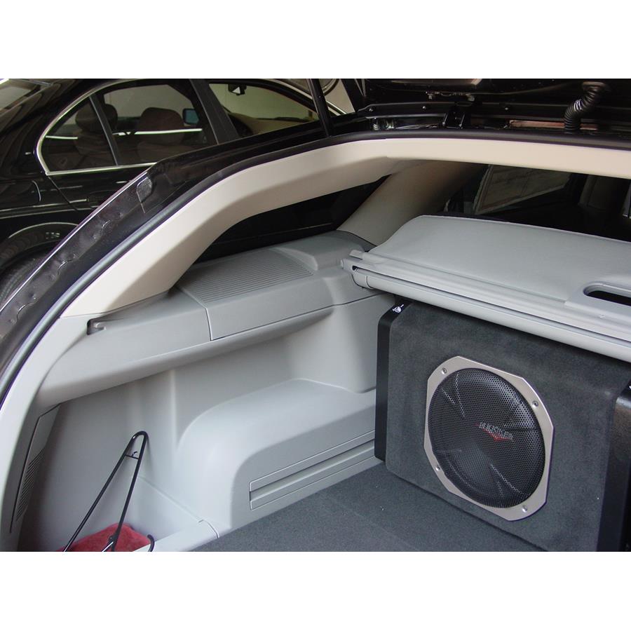 2008 Dodge Magnum Rear hatch speaker location
