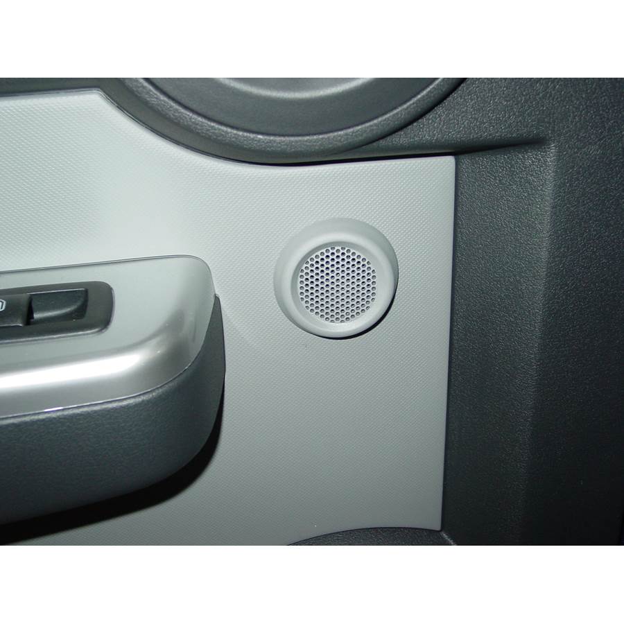 2007 Dodge Nitro Rear door tweeter location
