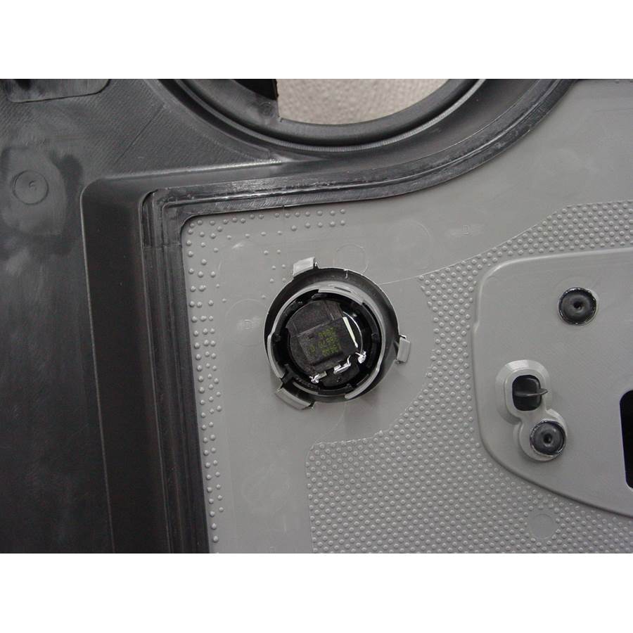 2009 Dodge Nitro Rear door tweeter
