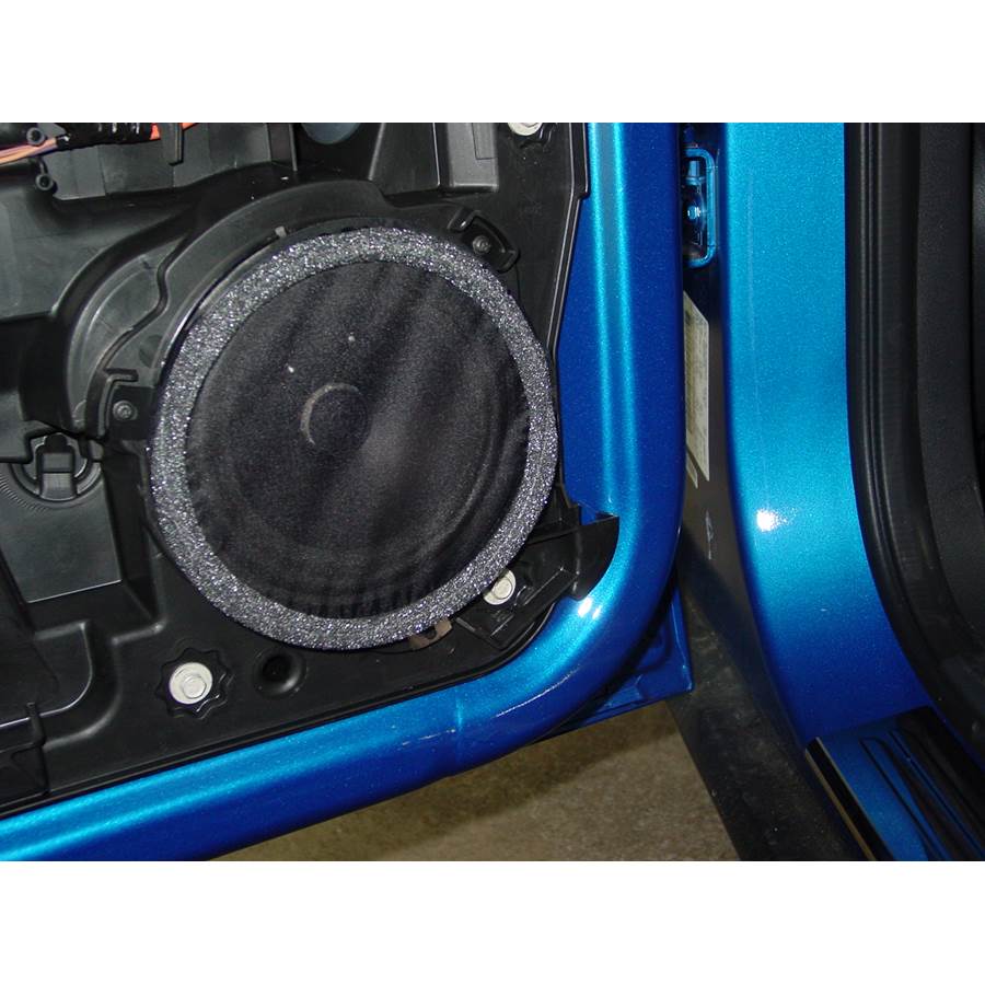2009 Dodge Nitro Rear door woofer