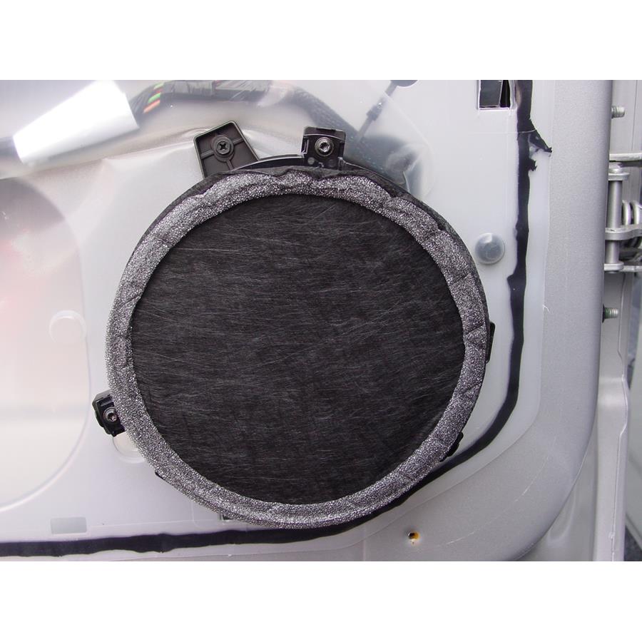 2007 Dodge Durango Rear door woofer
