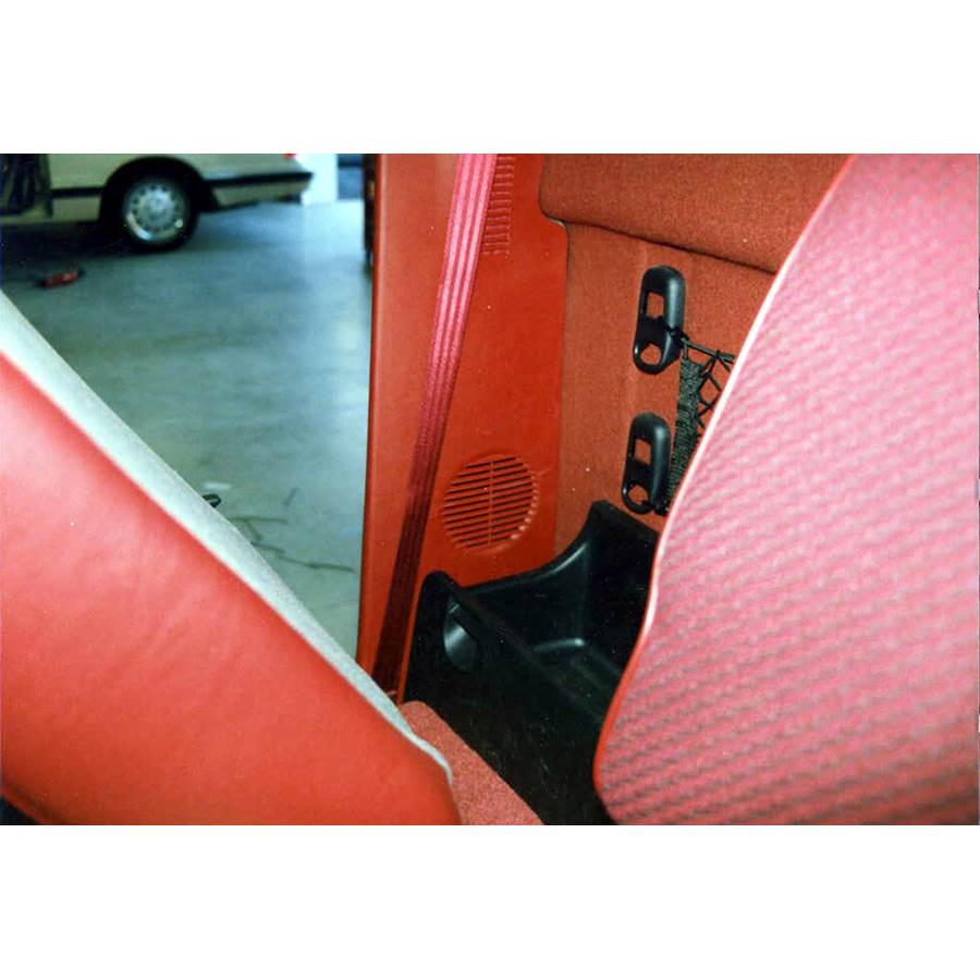 1994 Dodge Ram 1500 Rear cab speaker location