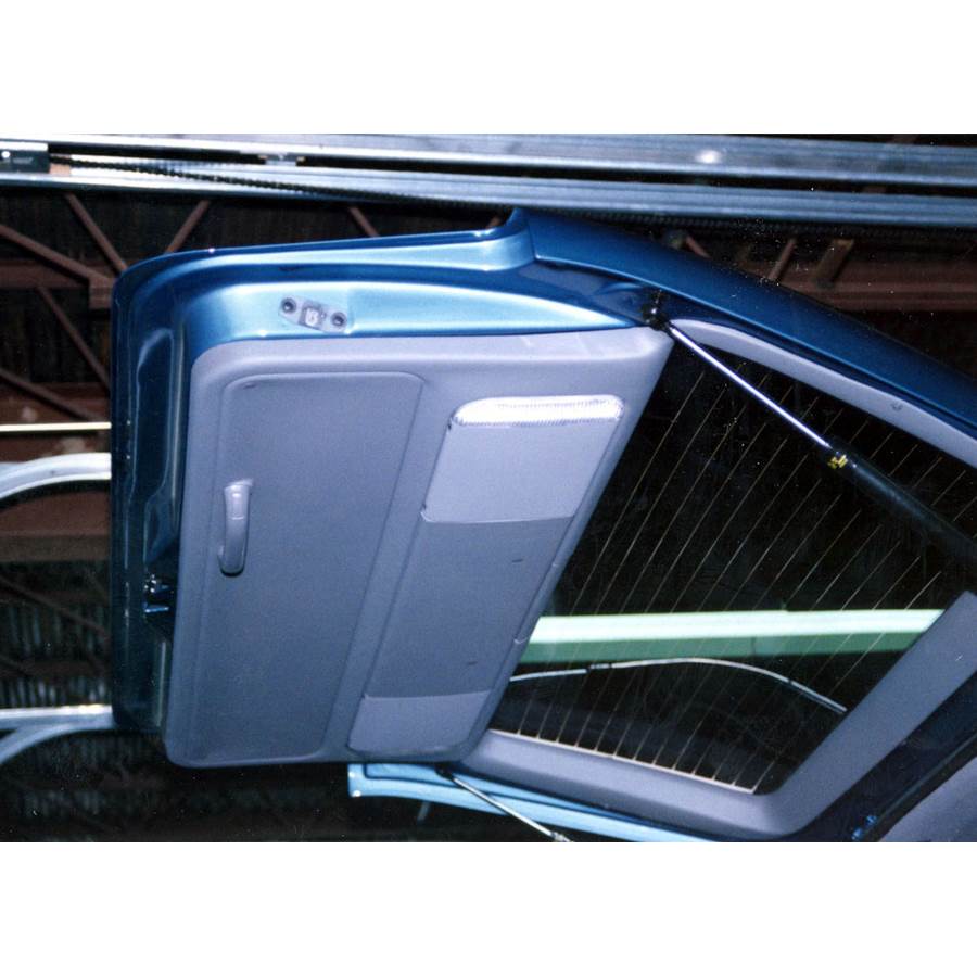 1994 Dodge Caravan Tail door speaker location