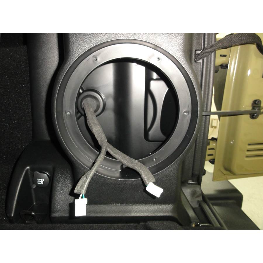 2011 Jeep Wrangler Far-rear side speaker removed