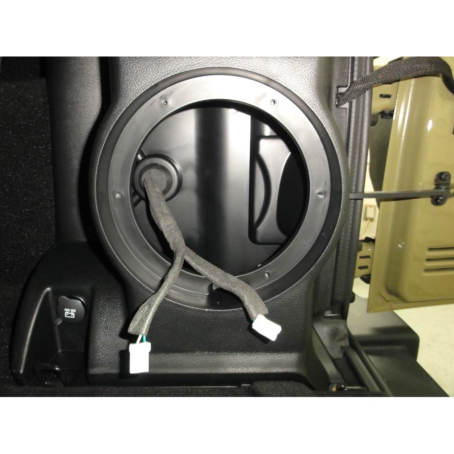 2012 Jeep Wrangler Unlimited Far-rear side speaker removed