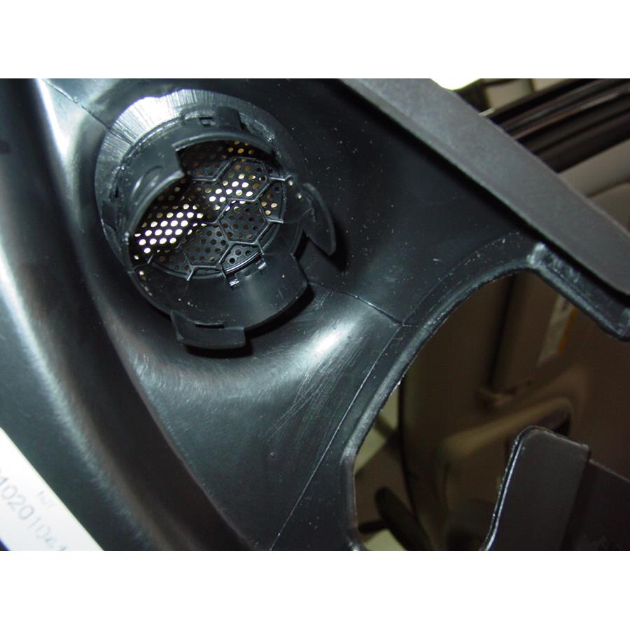 2016 Jeep Grand Cherokee Front door tweeter removed