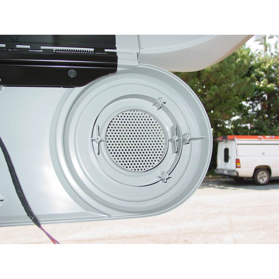 2007 Jeep Compass Tail door speaker removed
