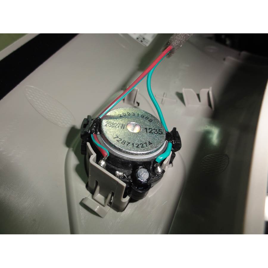 2016 GMC Acadia Front pillar speaker