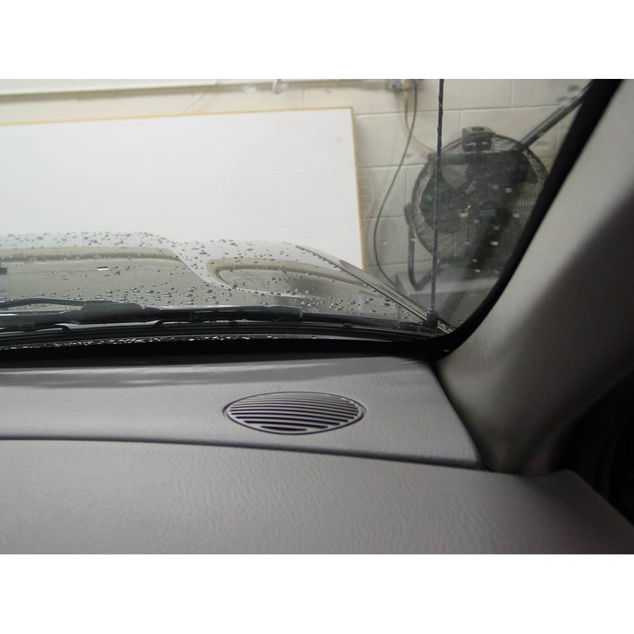 2006 GMC Envoy Dash speaker location